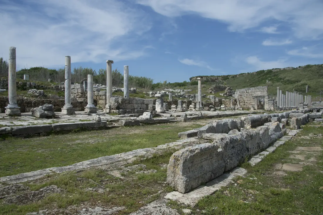The colonnaded street and ancient ruins of Perge in Antalya Province, Türkiye